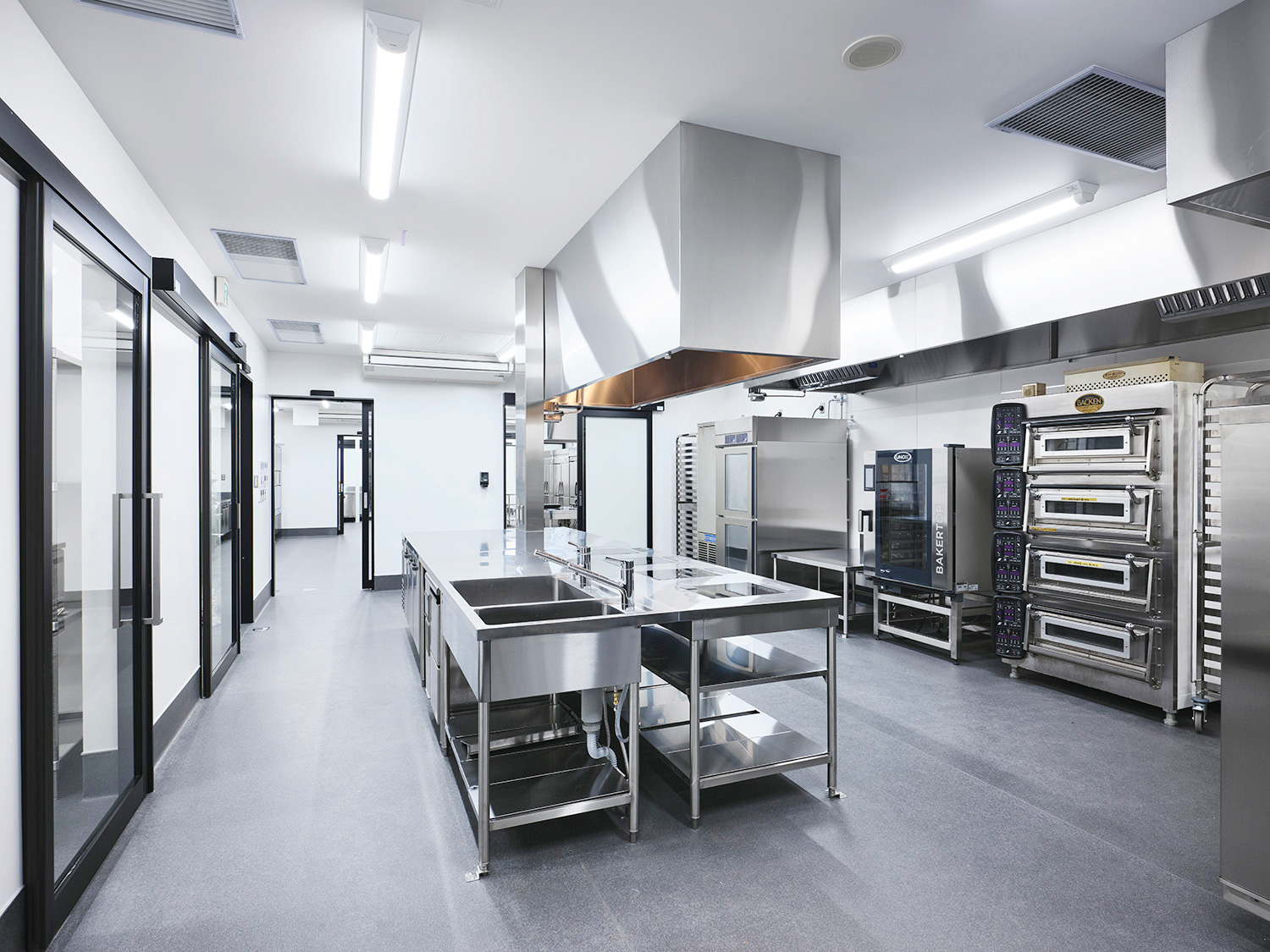 施工事例 | MAISON CACAO FACTORY 01